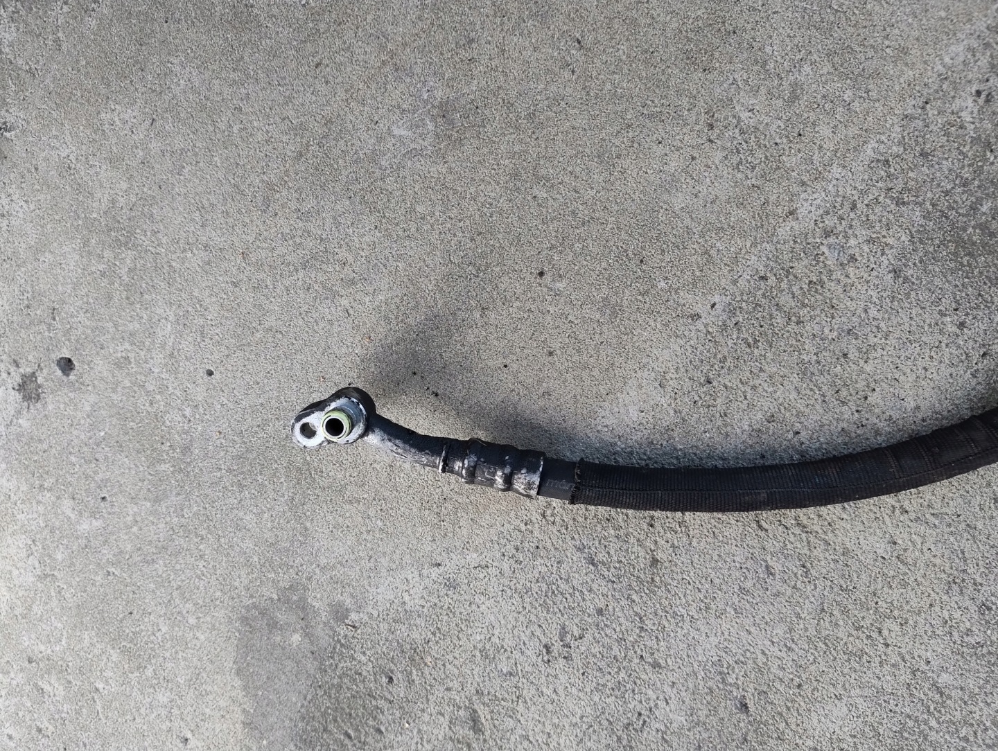 prijenos klimatizacije AUDI A6 C6 2.4 BDW 4F0260701L