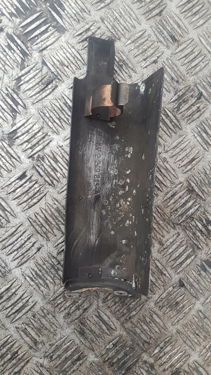 BMW E39 525D Blende Abdeckung TERMICZNA 2249843A