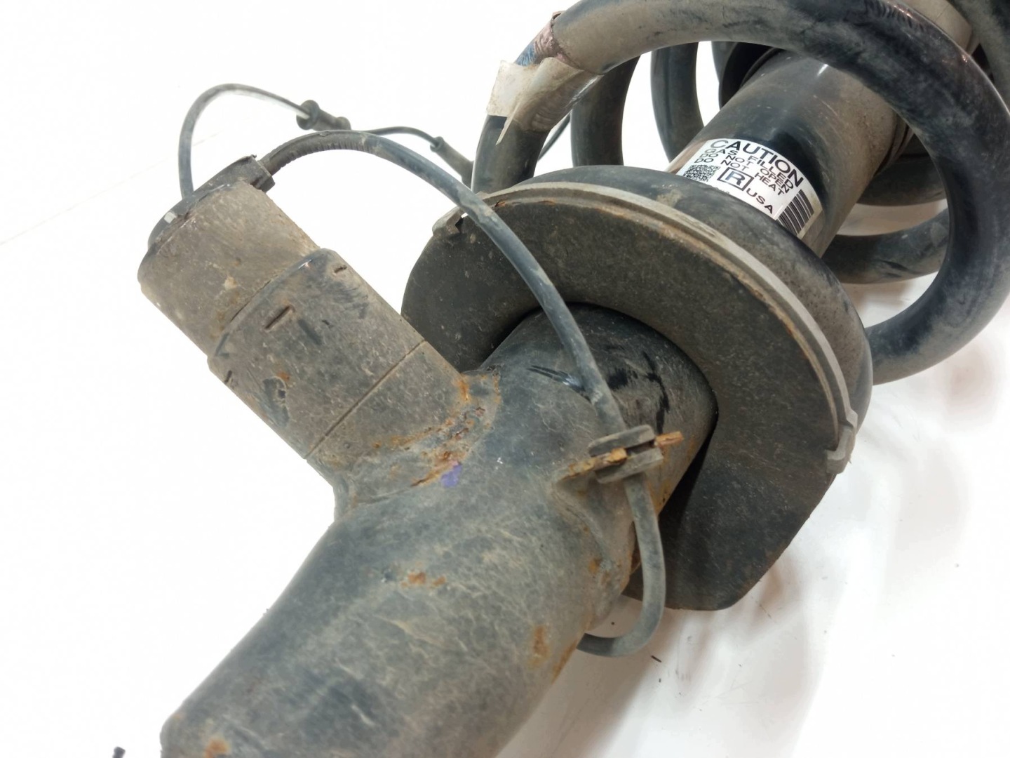 shock absorber right rear part active JL1418B062FF Lincoln Navigator IV