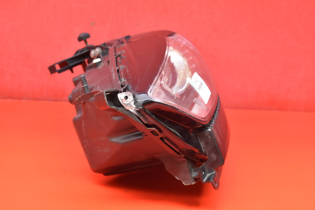 REFLEKTOR left light front lens EU FORD MONDEO MK5 14-20