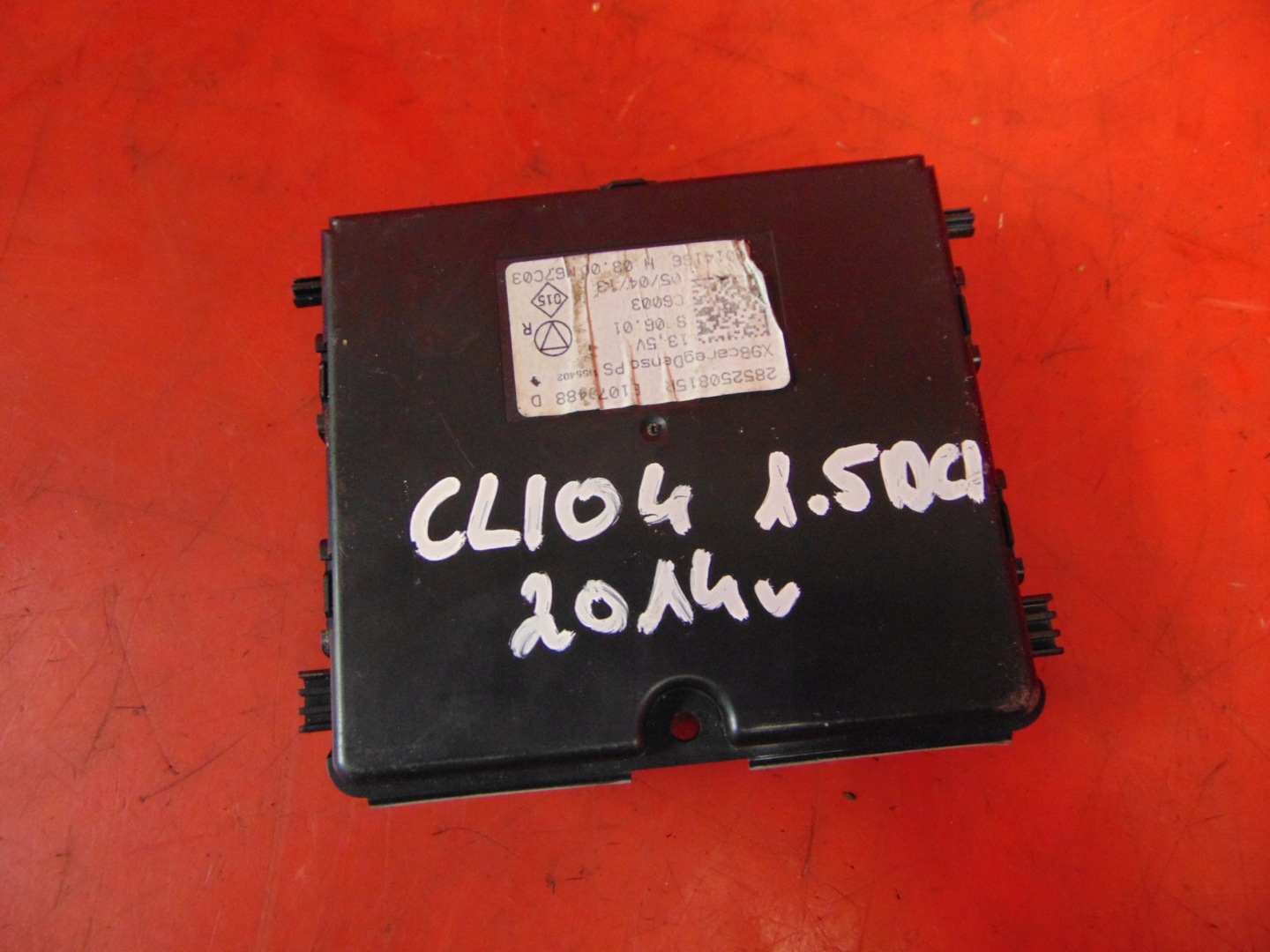 RENAULT CLIO 4 IV CAPTUR module control unit KOMFORTU
