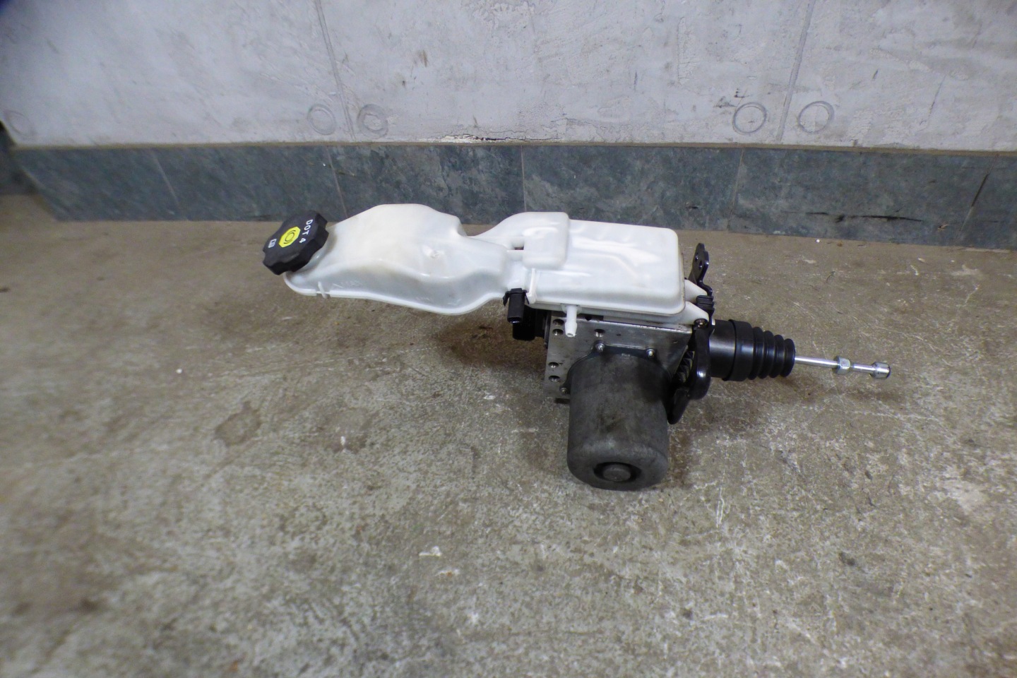 pump ABS brake 42750756 stBDB OPEL ASTRA K V 1.5 CDTI