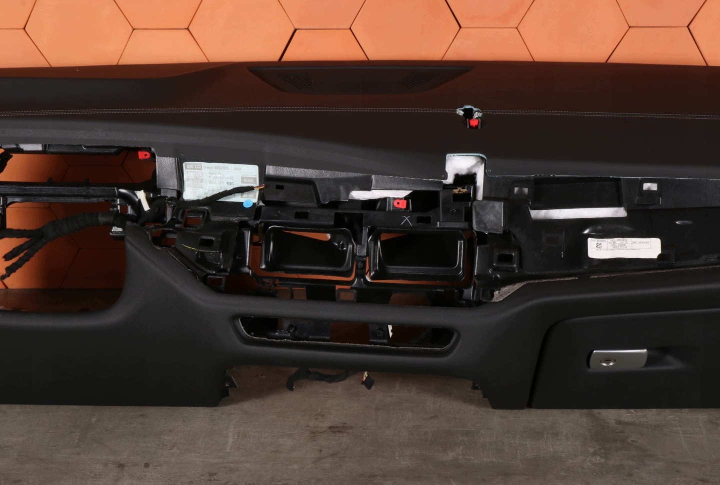BMW X6 G06 LCI originál dashboard instrument panel console SENSATEC black EUROPA