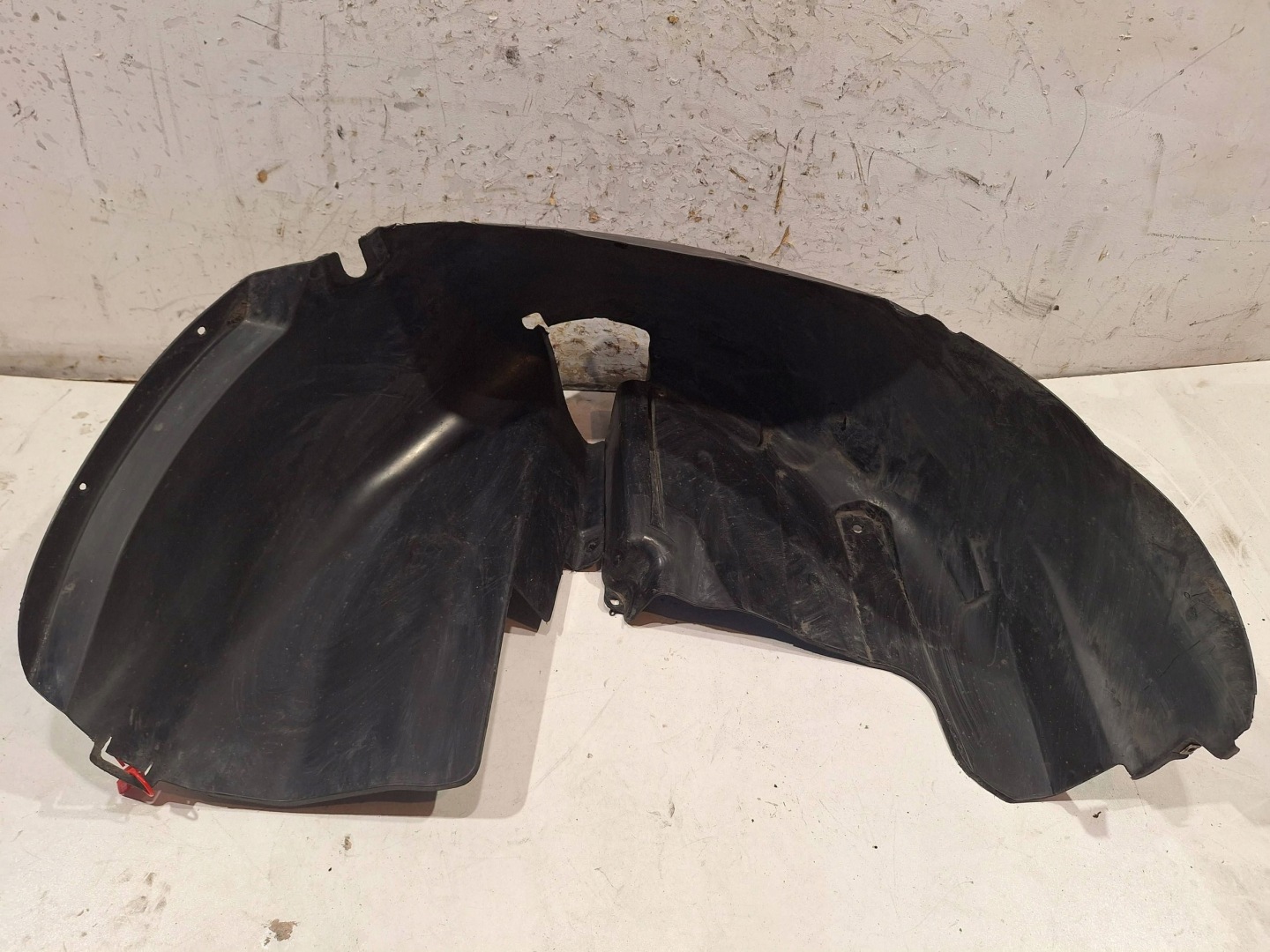 mudguard right rear part 51884829 FIAT 500L 2012