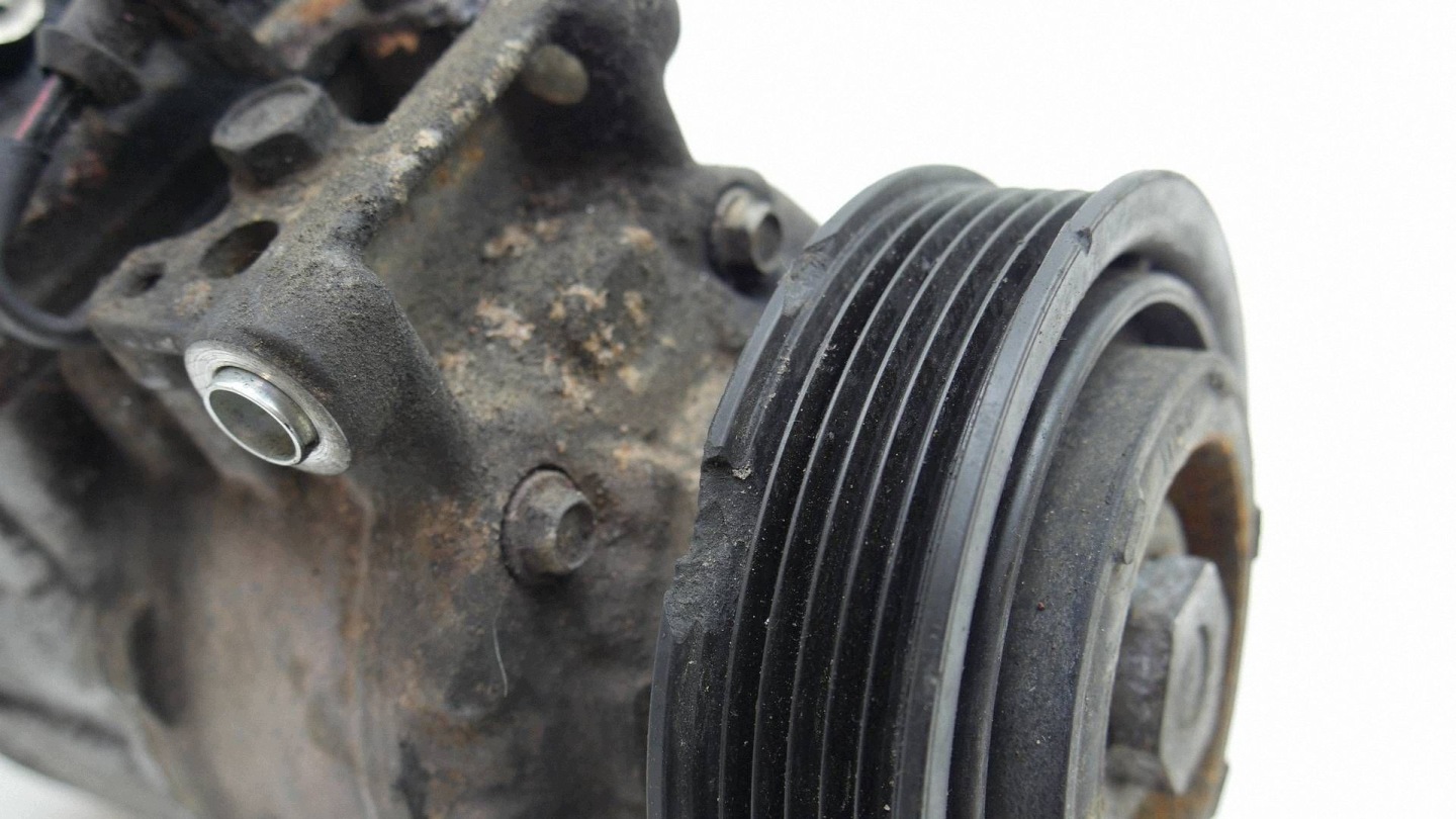 compressor; compressor of the air conditioning AUDI A8 D4 4H 3.0 TDI 4H0260805E