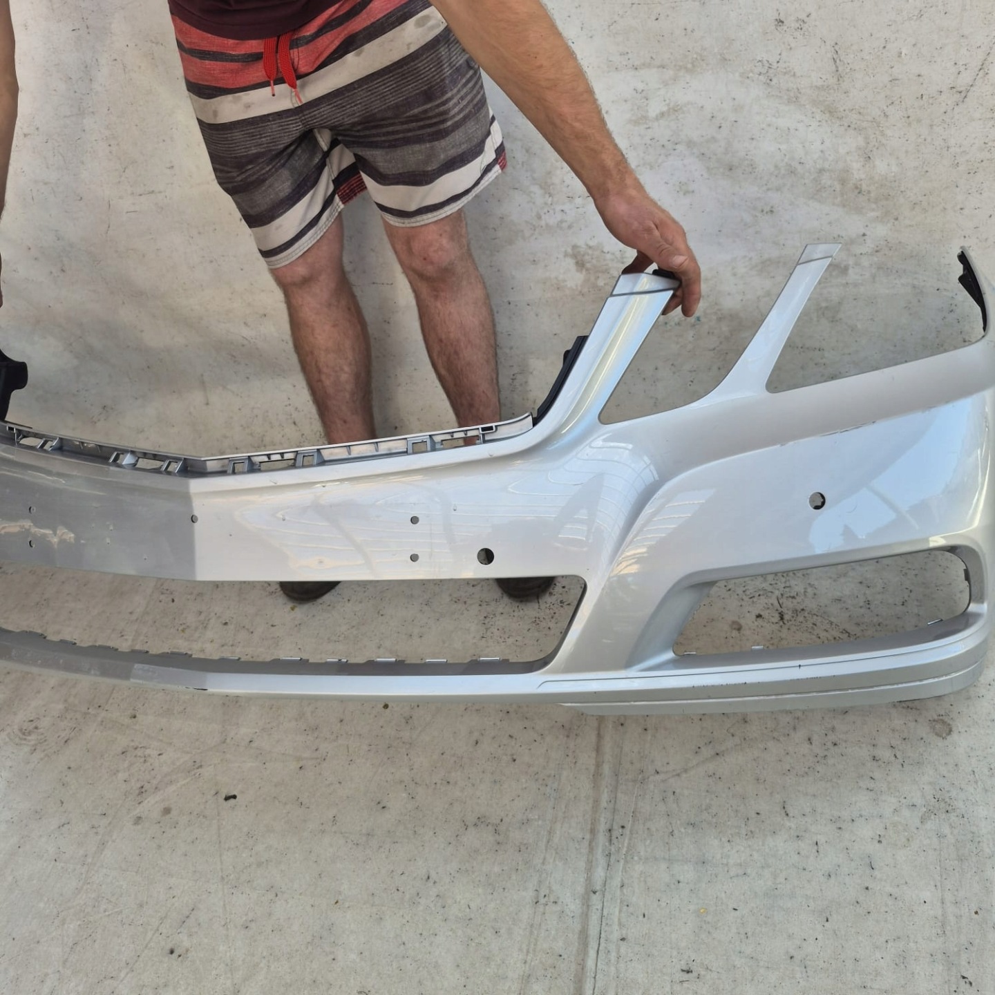 MERCEDES E-KLASA W212 CLASSIC 09-13 bumper front front PDC