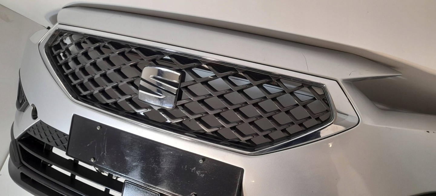 Seat Tarraco Frontstoßstange 5FJ807221 (TR13)