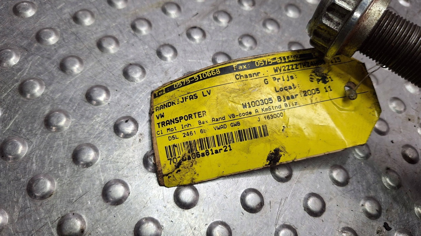 semi-axis left front 7H0407271Q VW TRANSPORTER T5 2.5 TDI