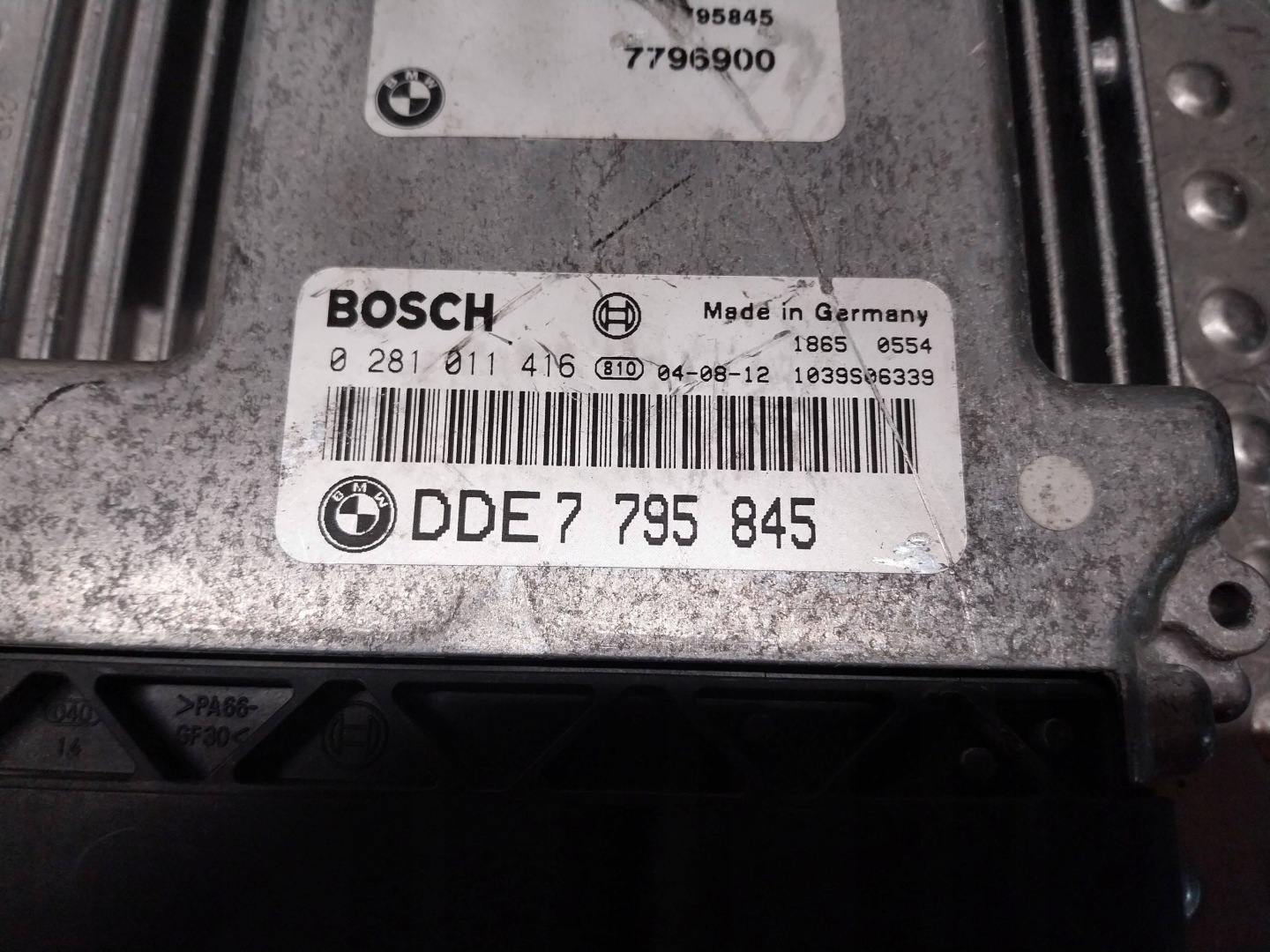 computer control unit of the engine 7795845 0281011416 BMW E81 E82 E87 E90 E91 2.0 D