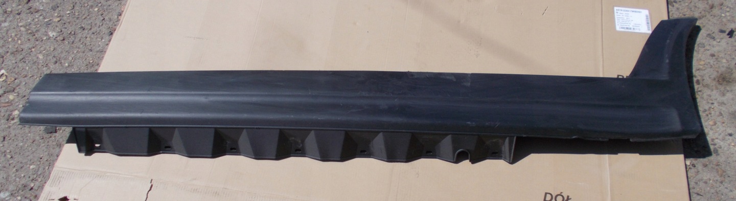 BMW X3 E83 3.0D 08R moulding threshold left 3330865