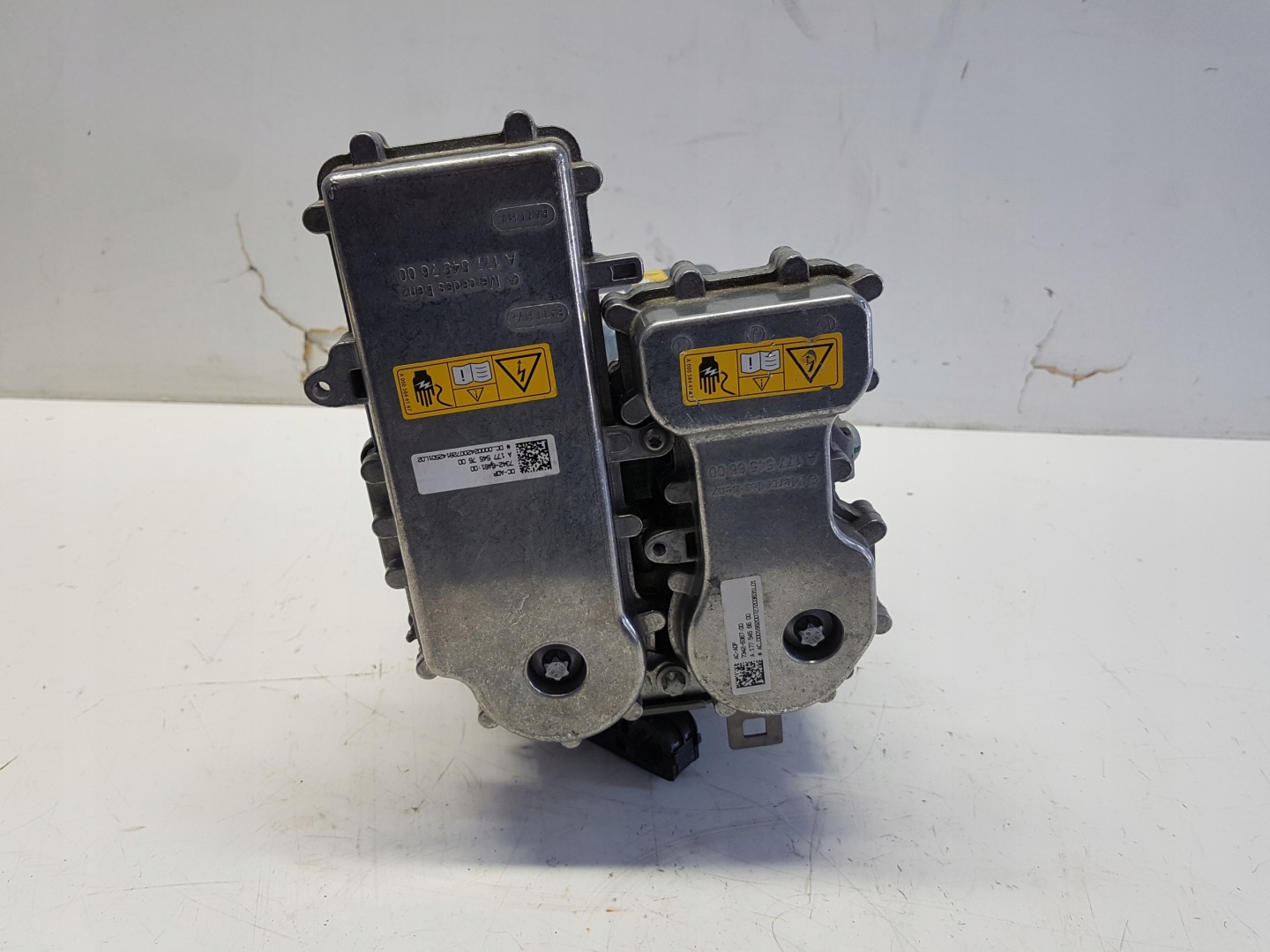MERCEDES W177 1.3 Hybryd Generator pradu