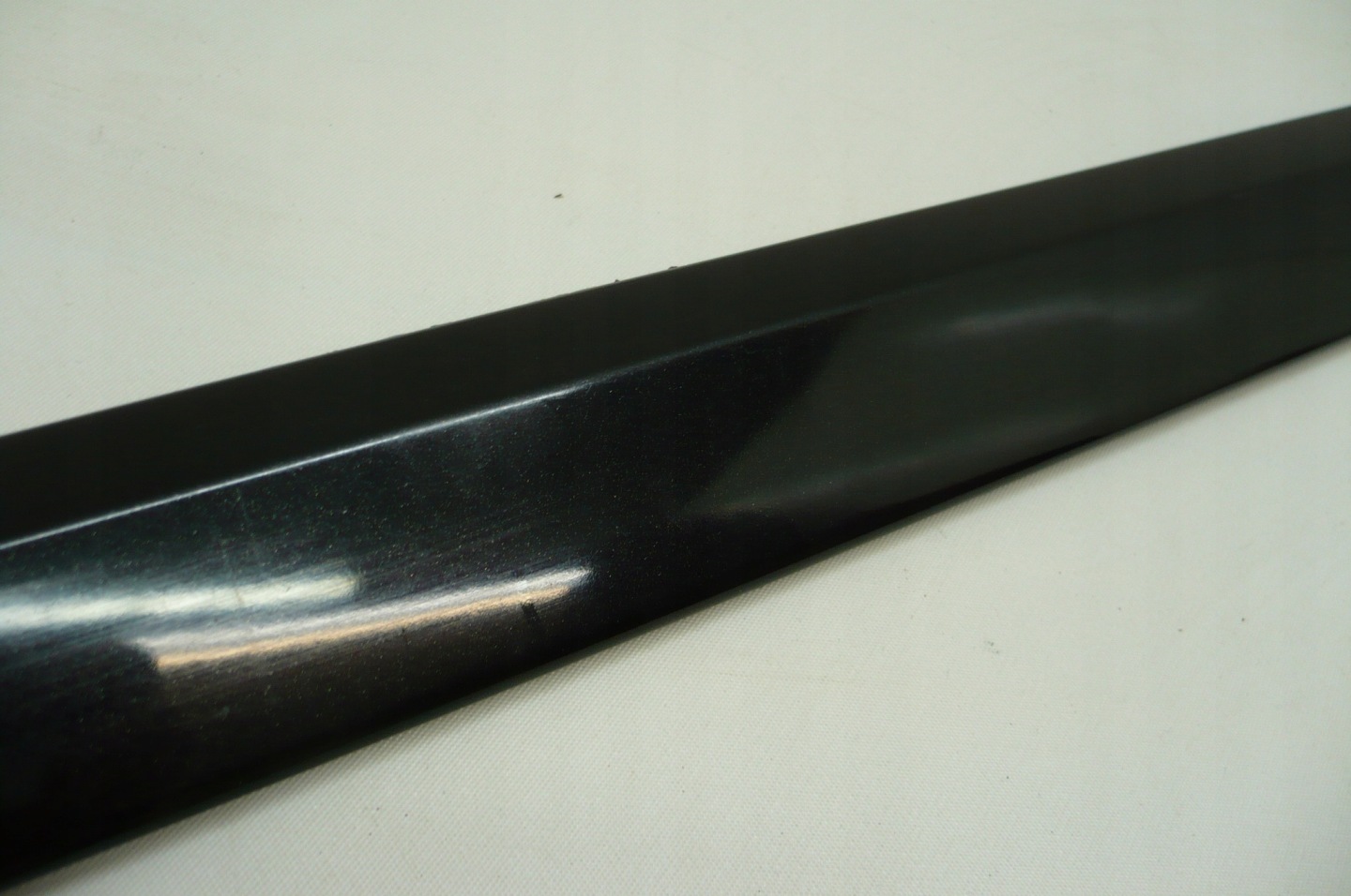 VOLVO S40 II V50 04-12 moulding door left front central