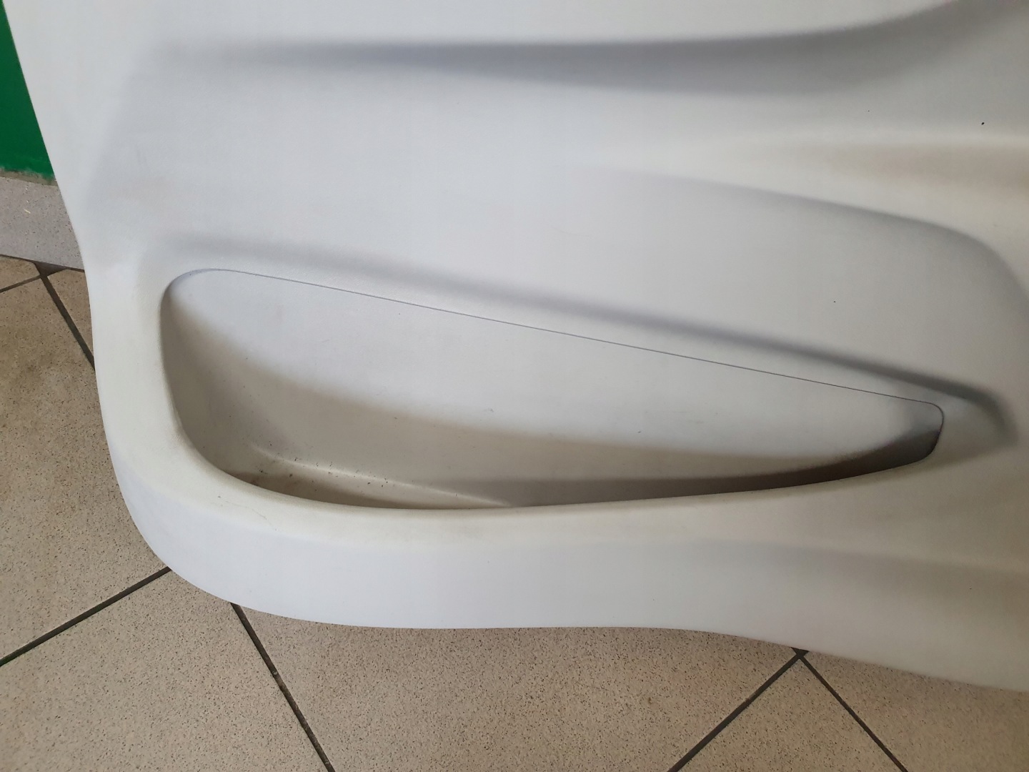 upholstery side right front jasny Peugeot 301