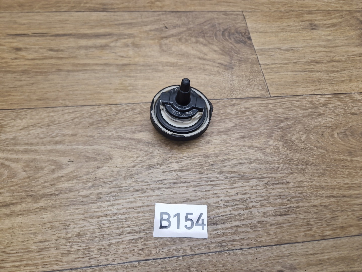 BMW benzin čep rezervoara goriva 7222330