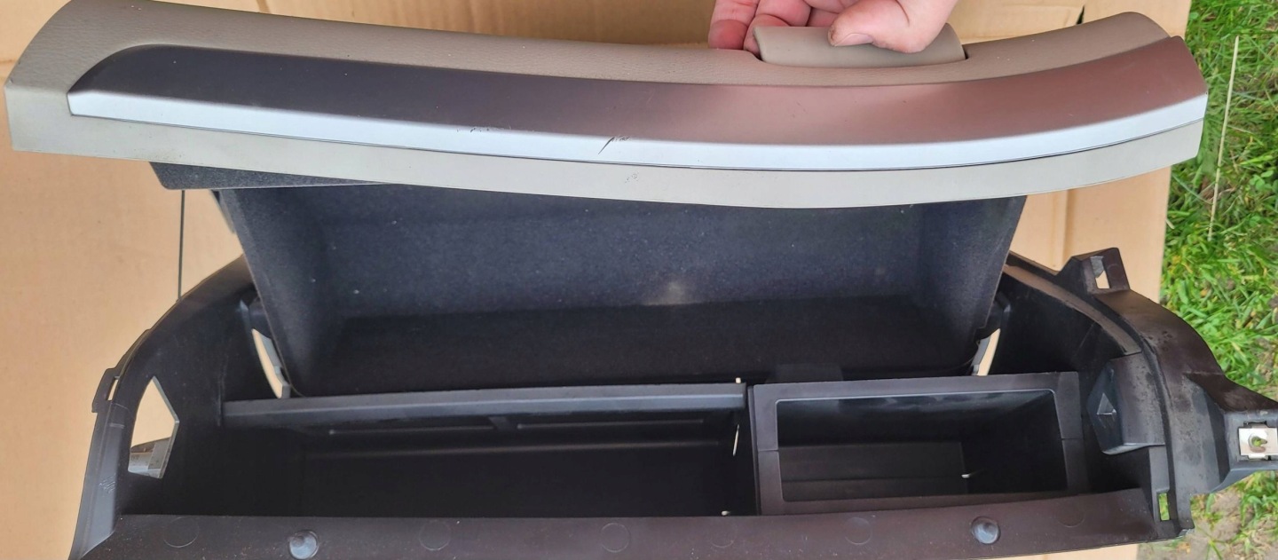 passenger compartment plato SUBARU LEGACY IV