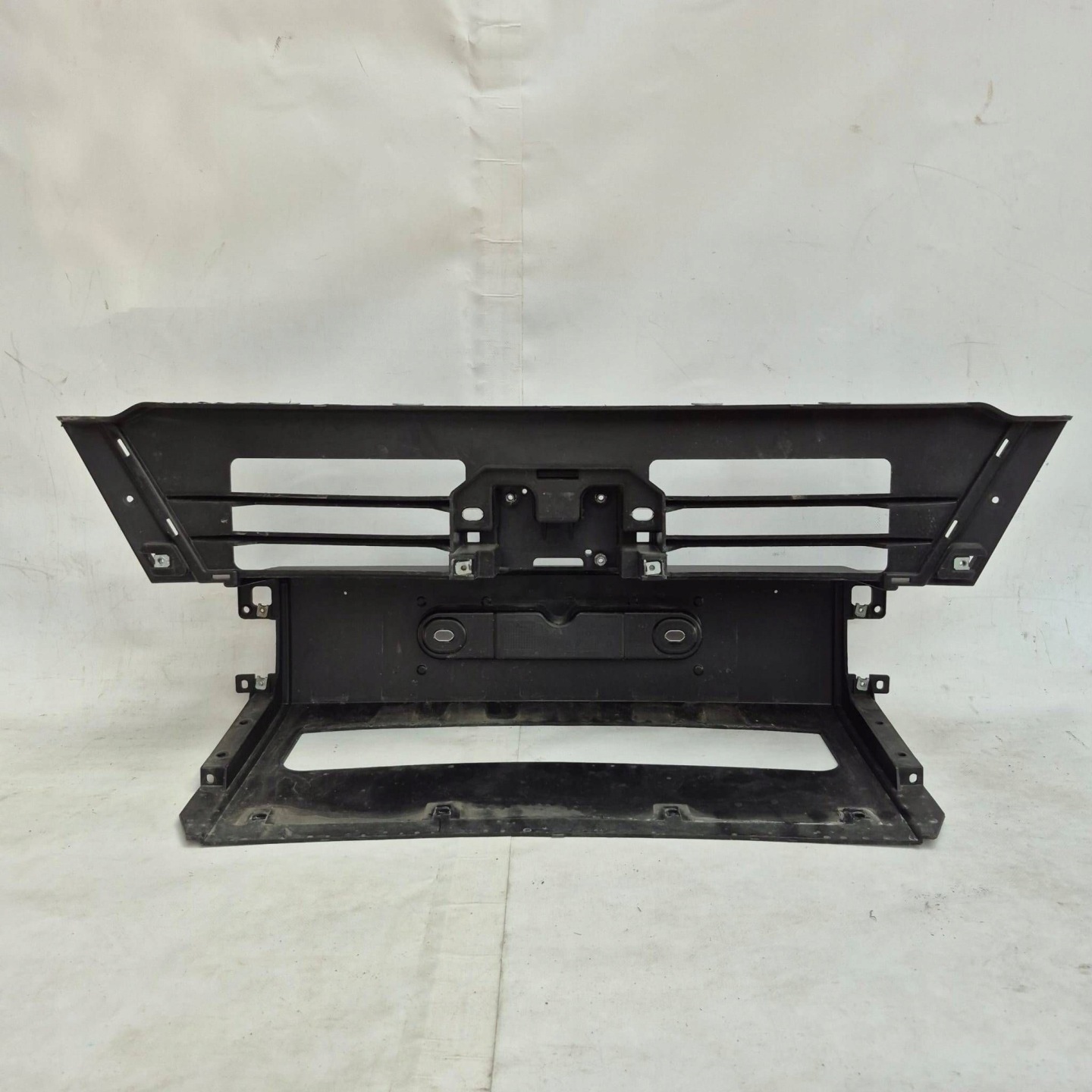 IVECO DAILY IV 4 LIFT 24-> bumper front front the centre