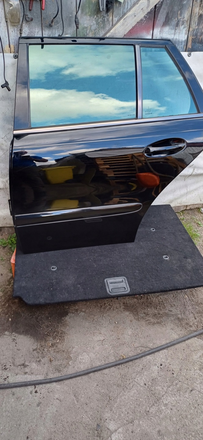MERCEDES W211 Tür links heck 040 KOMBI