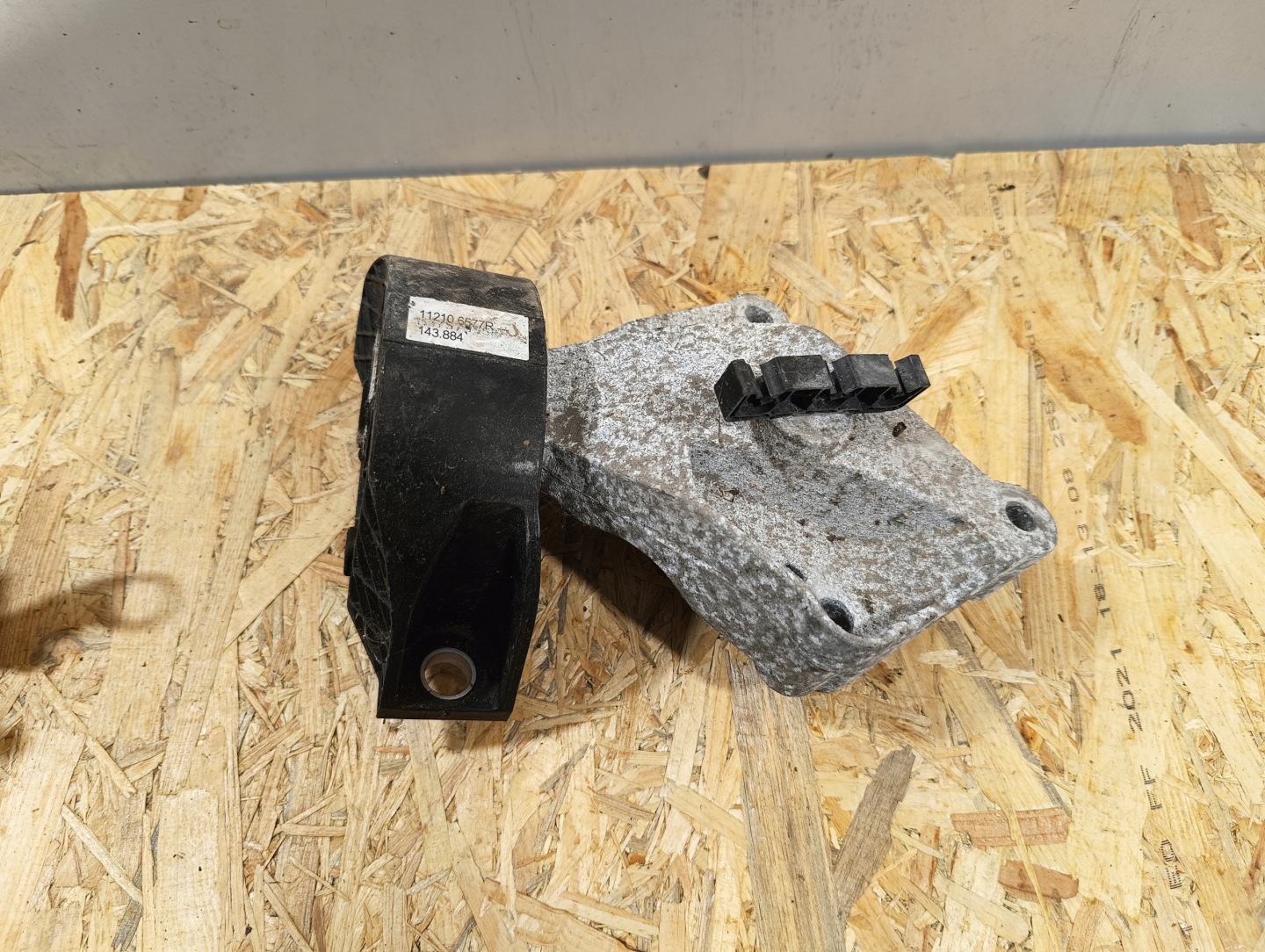 holder engine mount RENAULT 112106577R