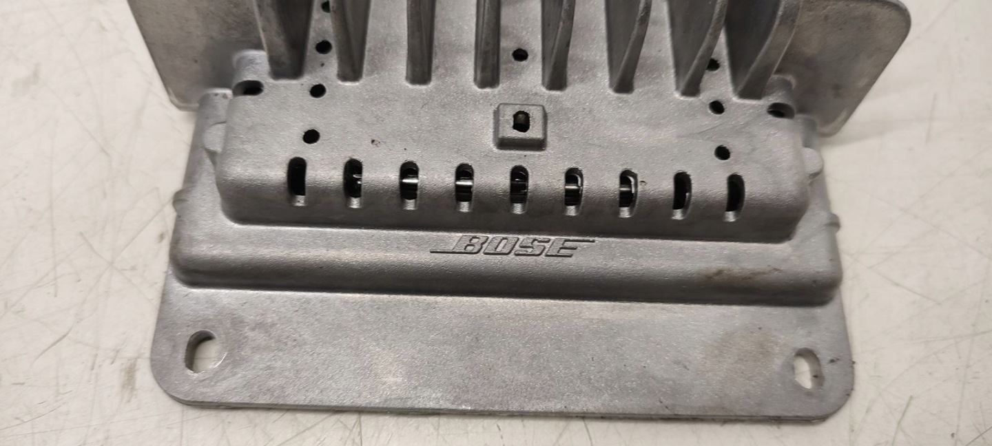 amplifier Audi A4 B7 Cabrio 2,0 TDI