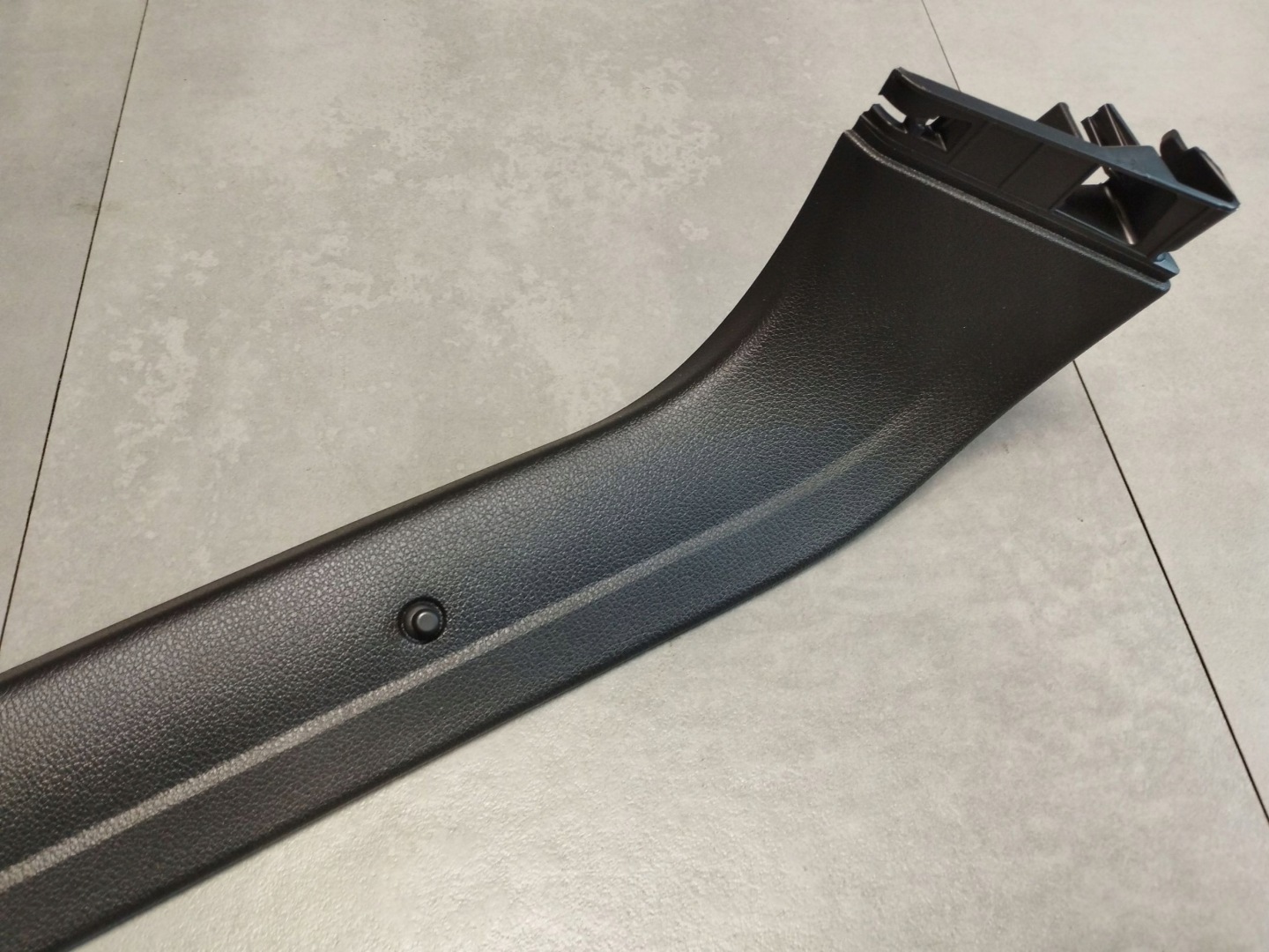 Audi Q3 F3 83A Blende Abdeckung heckklappe heck 83A867607