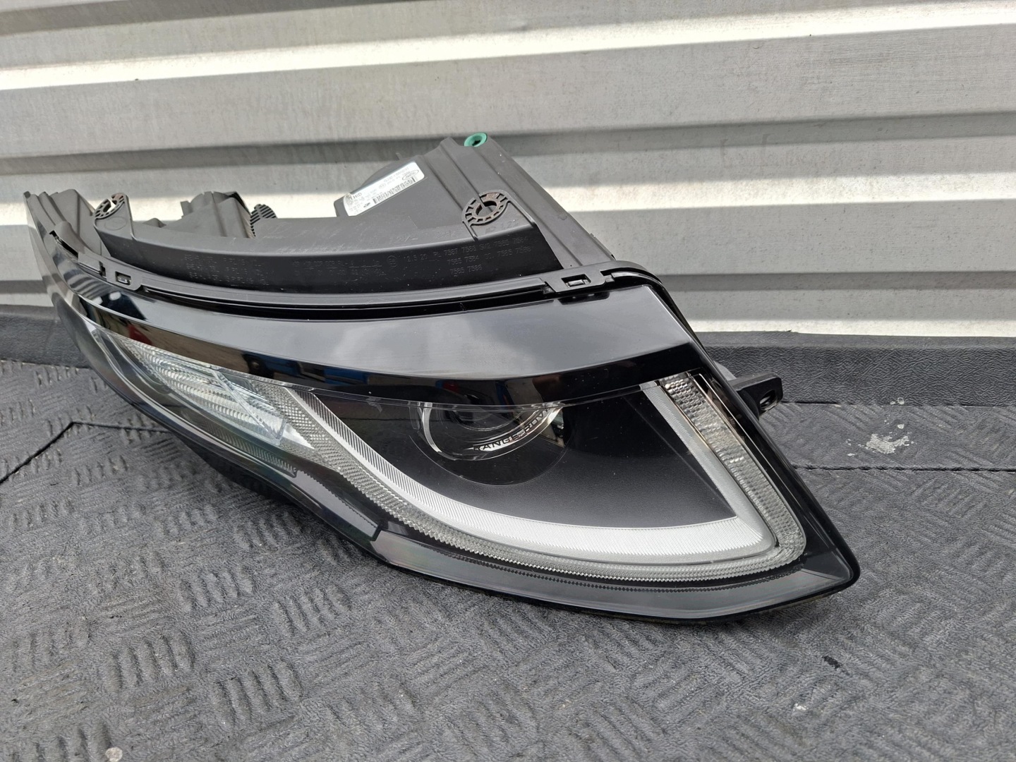 light front front right XENON EUROPA LAND RANGE ROVER EVOQUE L538 LIFT