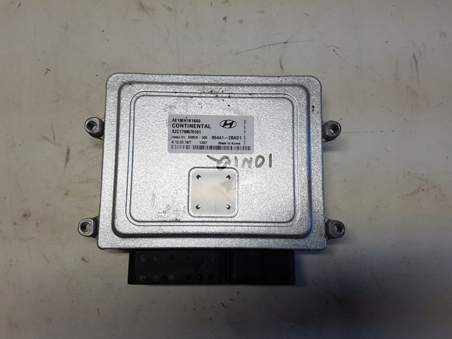 HYUNDAI IONIQ 1.8 computer control unit ecu of the engine