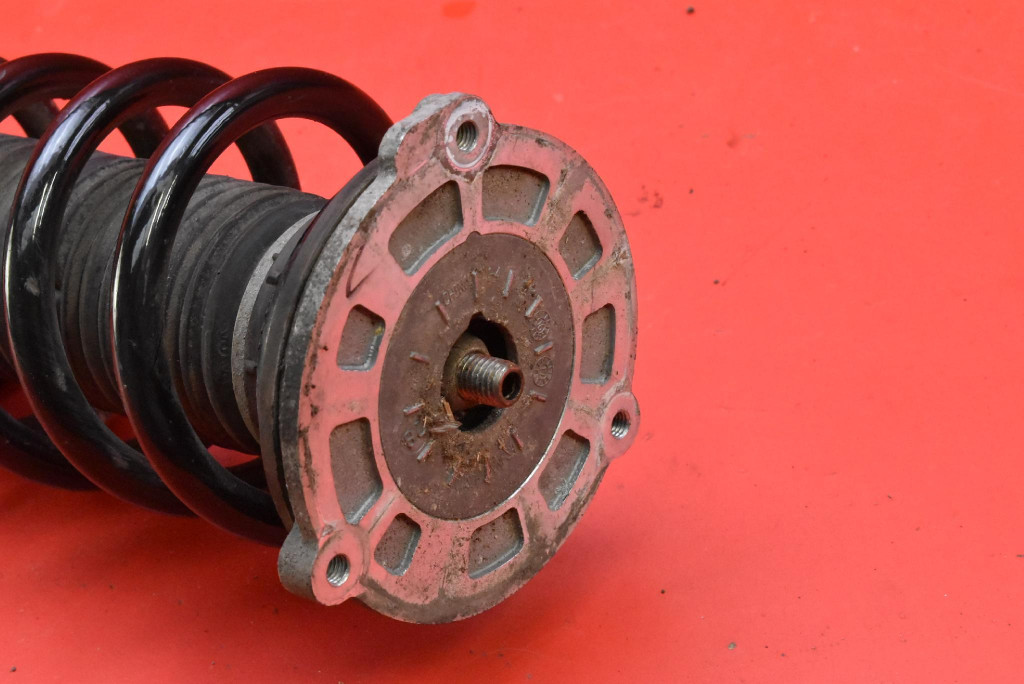 shock absorber left front 31658002 VOLVO S90 2 II 2.0 D4 190 KM 16-20