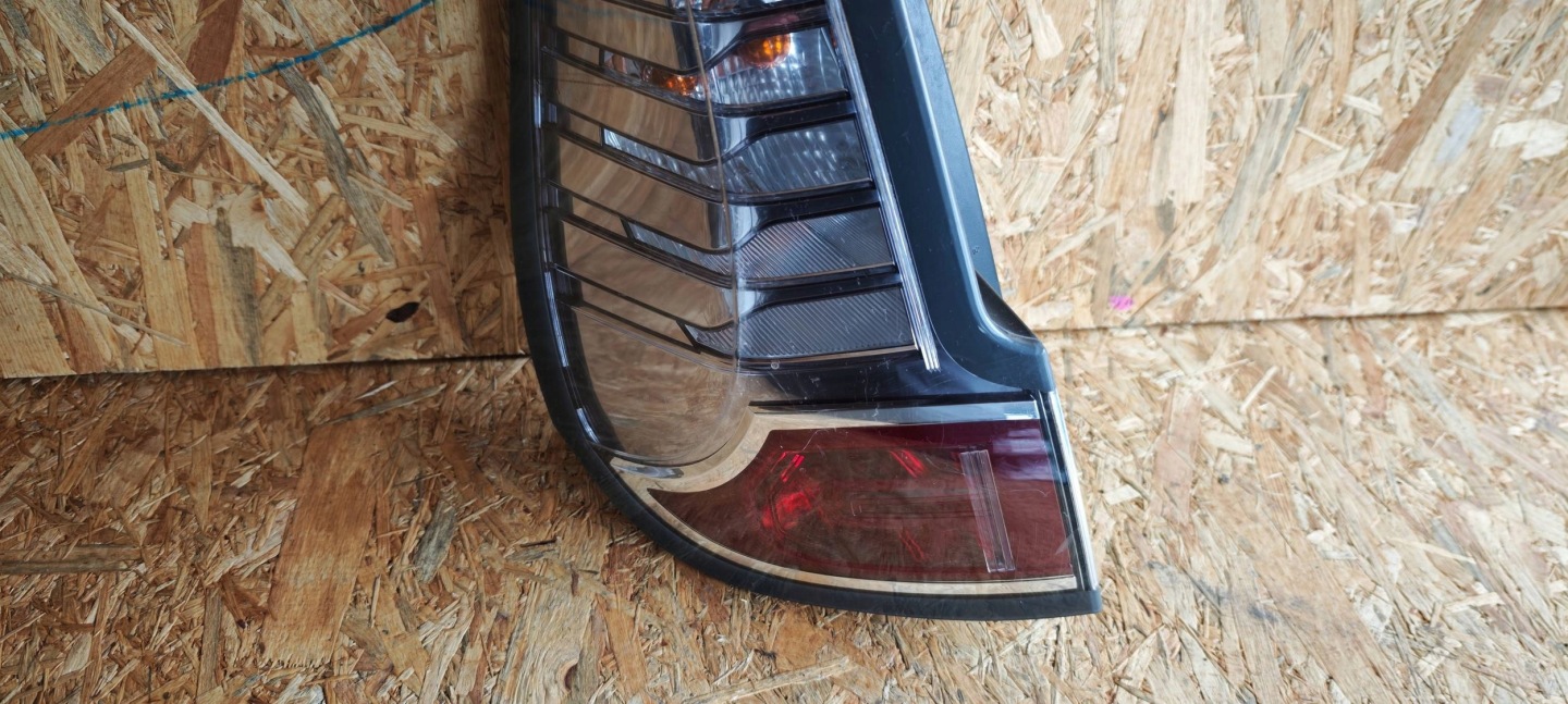 light rear rear part side left Renault Scenic III 265558940R