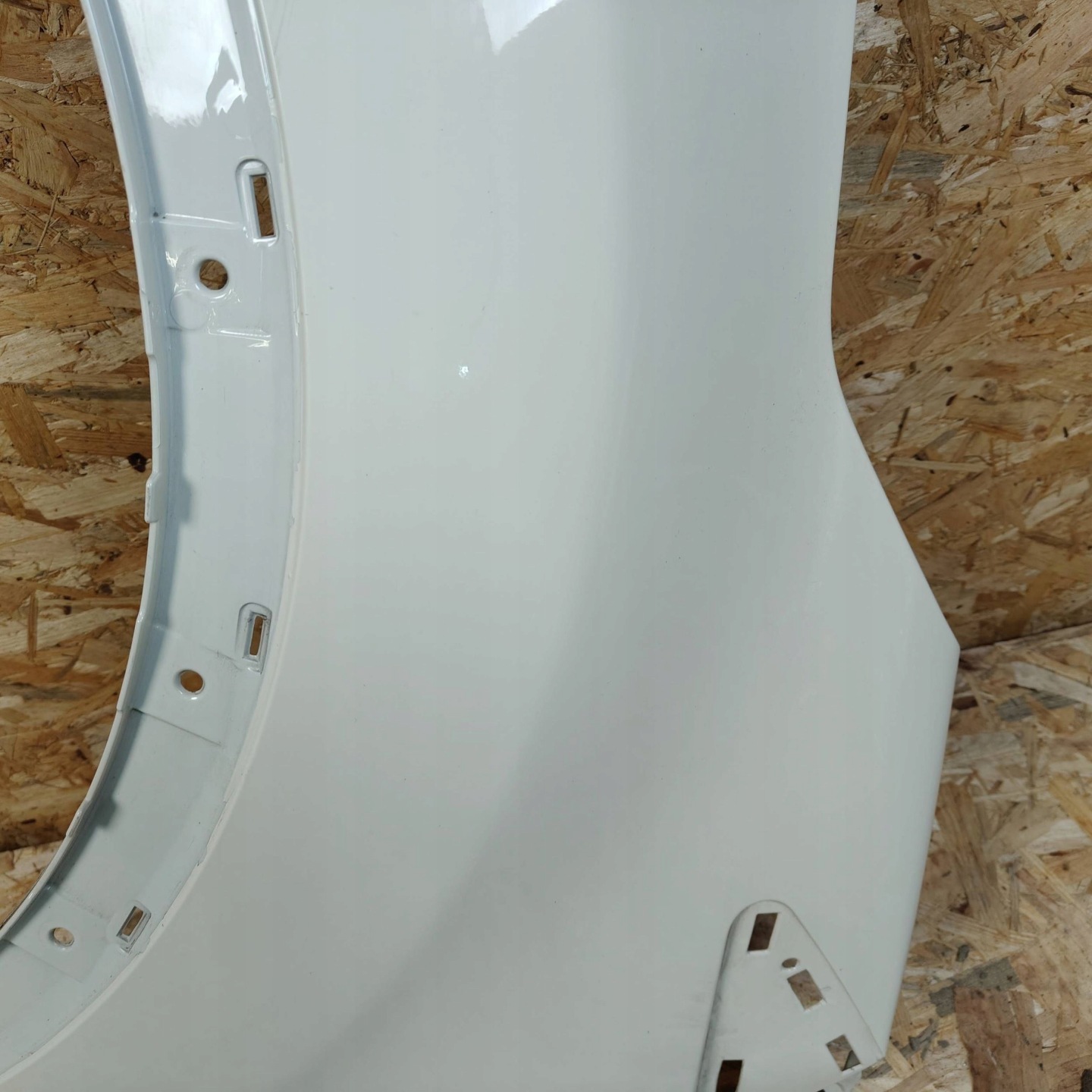 fender front side left Renault Captur