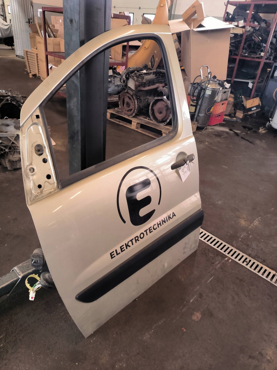 door left front KCY PEUGEOT EXPERT II