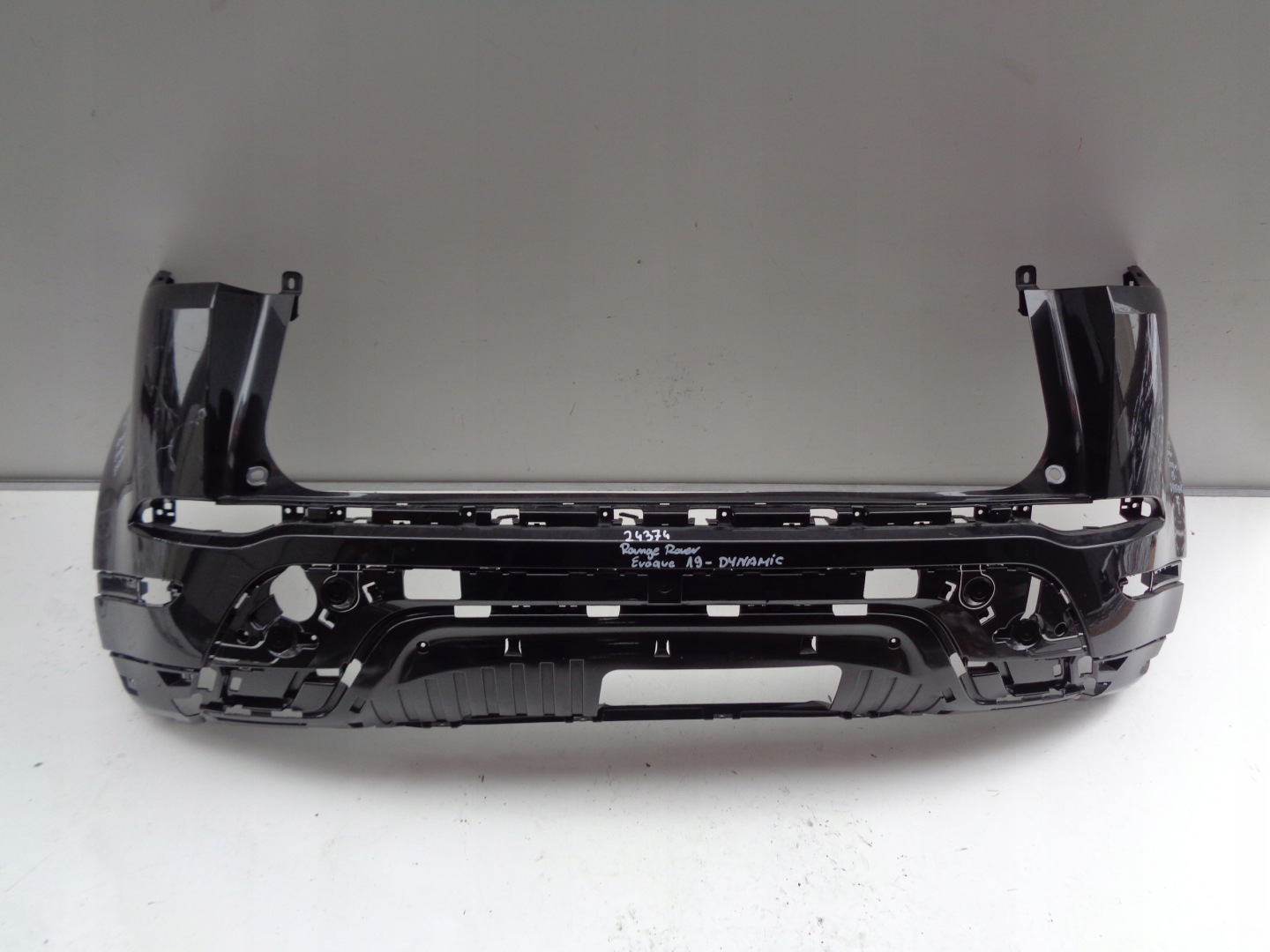 bumper rear RANGE ROVER EVOQUE II 19- DYNAMIC