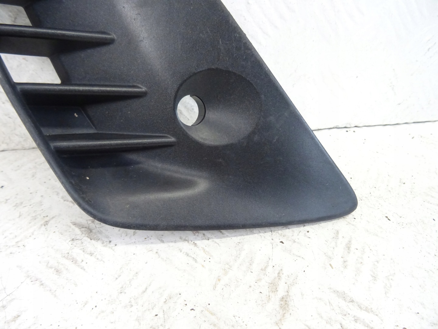 grid of a bumper front front left LEXUS NX 53142-78070 2017