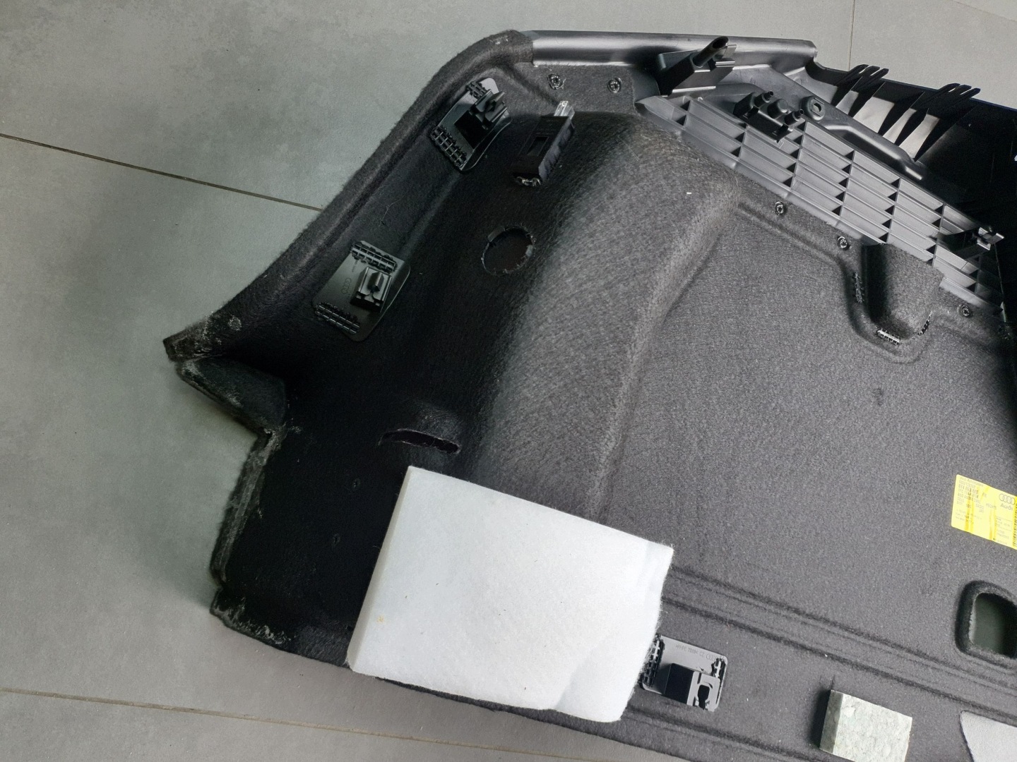Audi A3 8Y HB boot upholstery right 8Y4863880