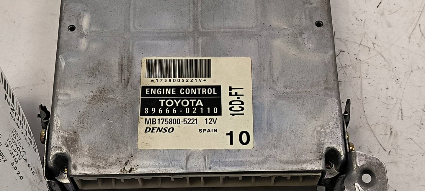 Computer 89666-02110 2.0 D-4D TOYOTA COROLLA E12