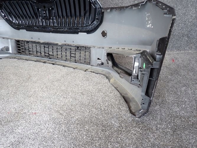 SKODA FABIA IV front bumper front air conditioning grid air