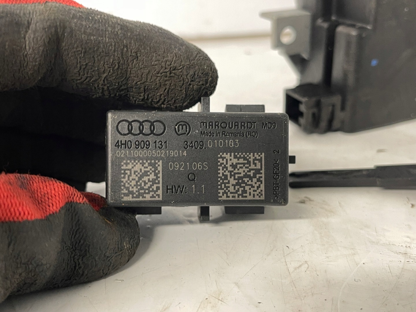 AUDI A6 C7 running board key EUROPA RYGIEL module running board STARTOWY