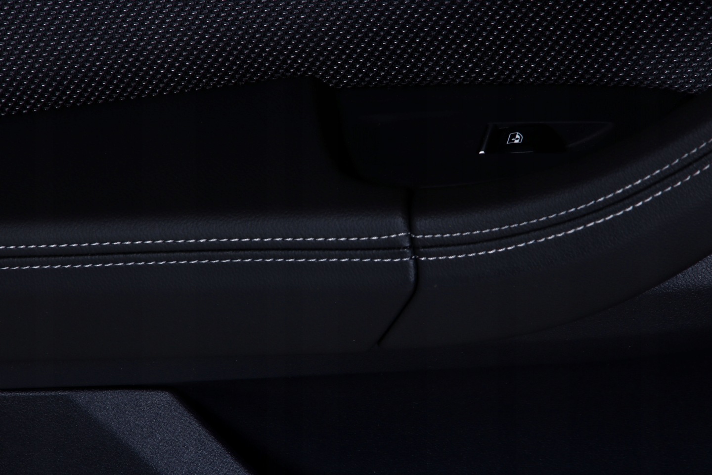 BMW X3 G01 side upholstery door left rear left rear part