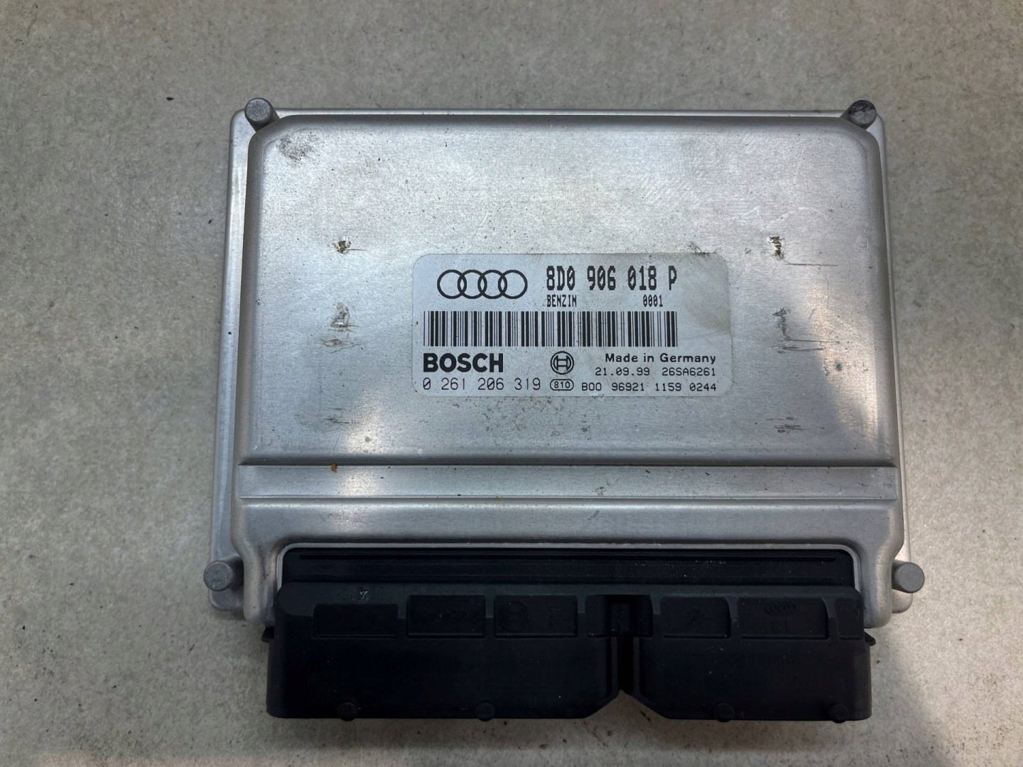 computer Motore AUDI A6 C5 KOMBI 8D0906018P