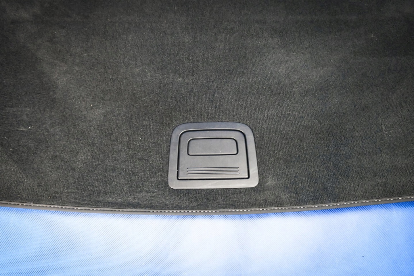 floor upholstery boot Audi A7 4G8 4G8863463B