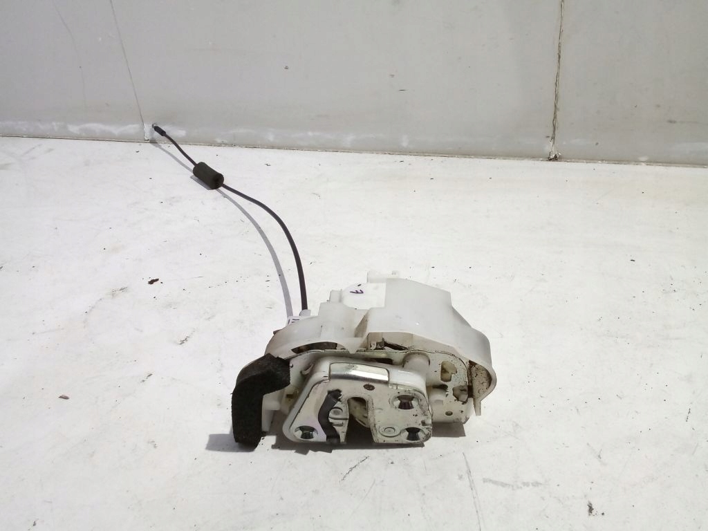 Subaru Outback IV Schloß rechts vorne