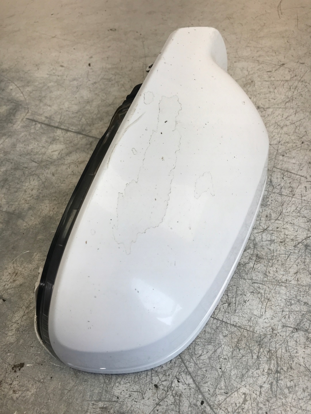 cover mirrors left of left AUDI A4 B8 LIFT LY9C