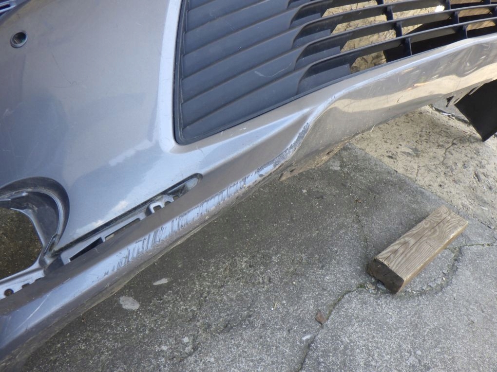 TOYOTA COROLLA E21 Sedan 18- Frontstoßstange