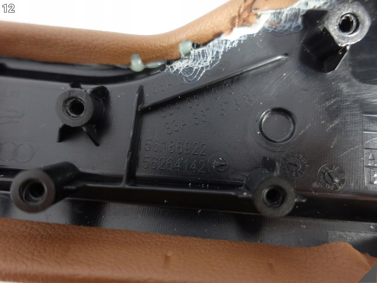 AUDI Q3 83A F3 18-25 armrest bracket door rear part left leather OKAPI 10A