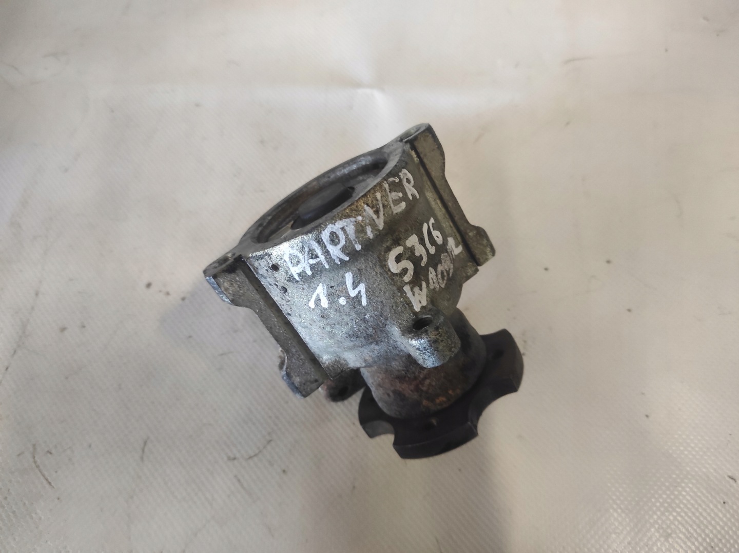 Peugeot Partner 1.4 B 9151249180 servo pump