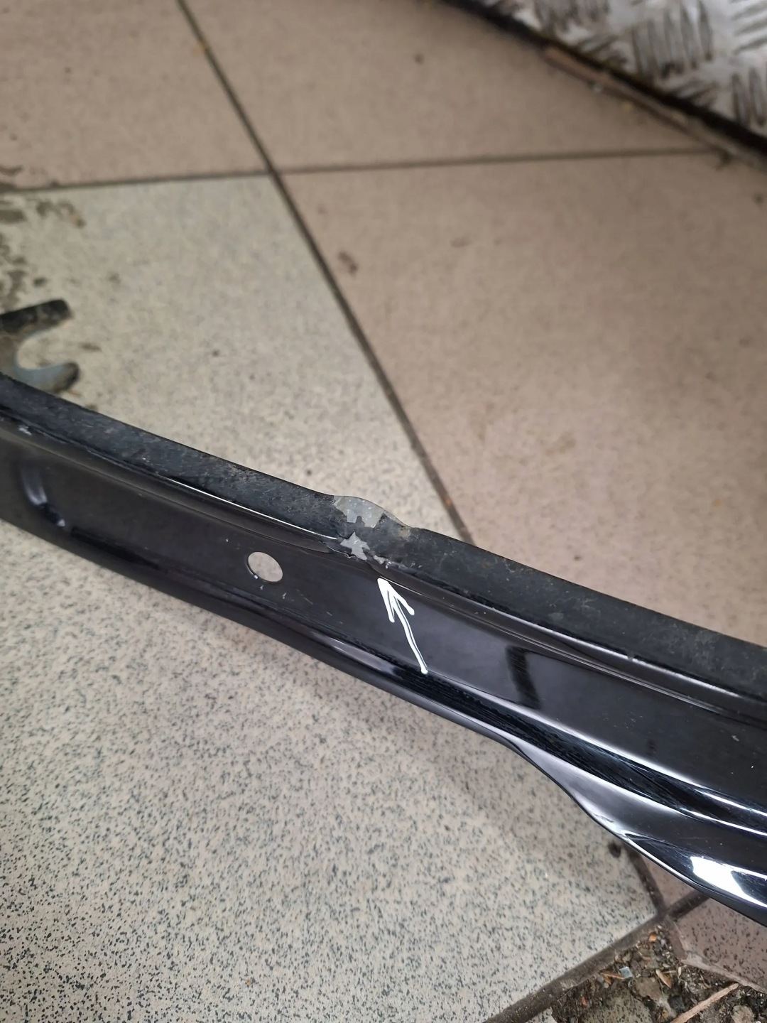 fender left JEEP AVENGER 23