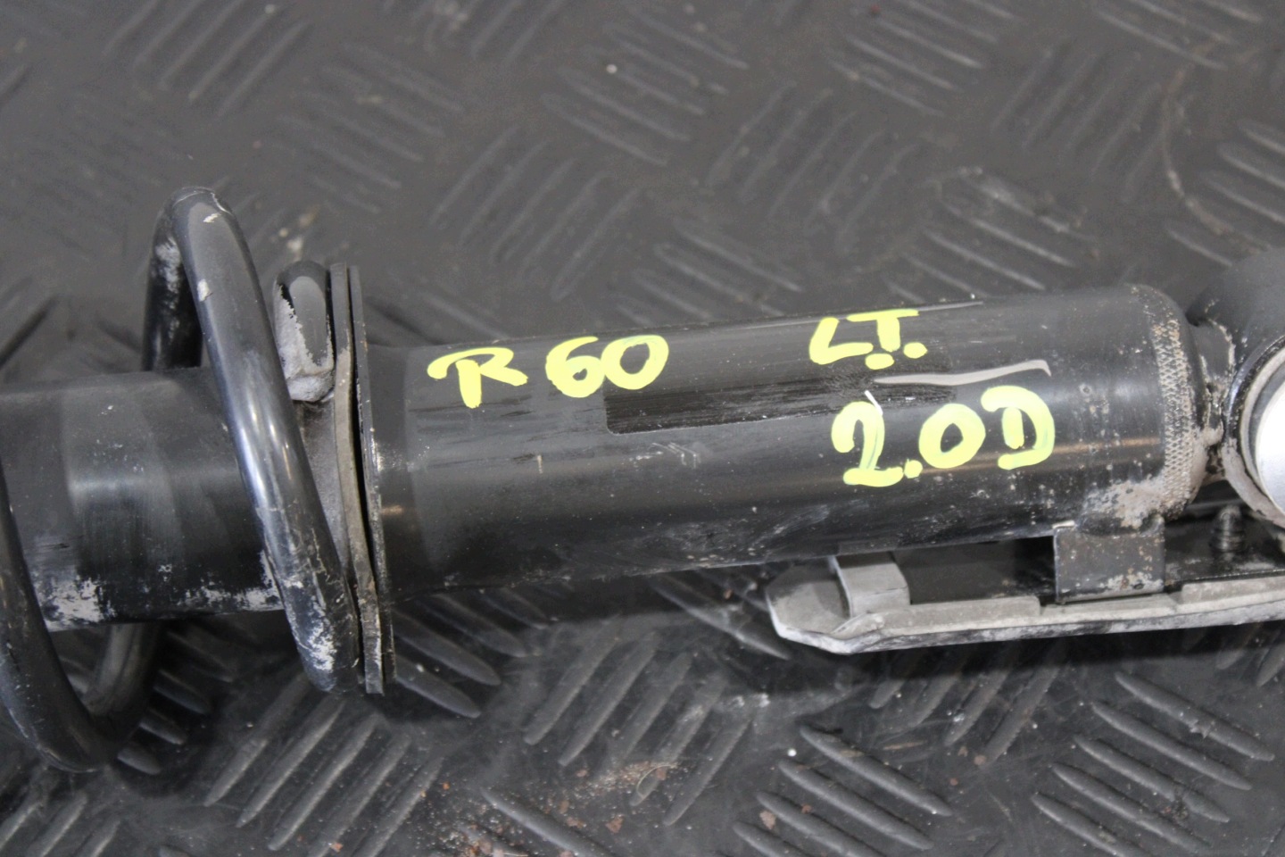 shock absorber left rear part MINI COUNTRYMAN R60 2.0D