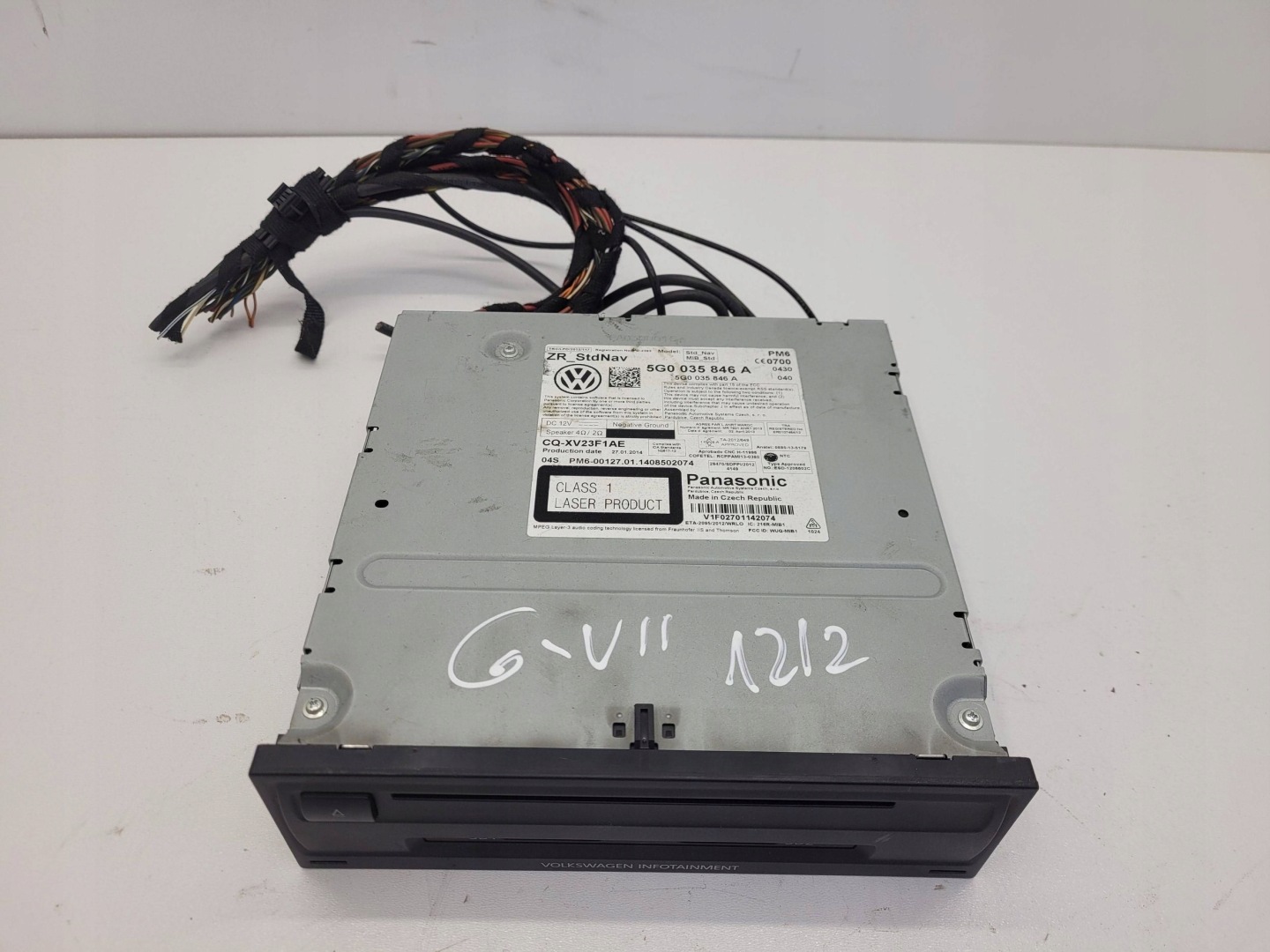 VW GOLF VII PASSAT B8 OCTAVIA III card reader SD navigation RADIO 12R