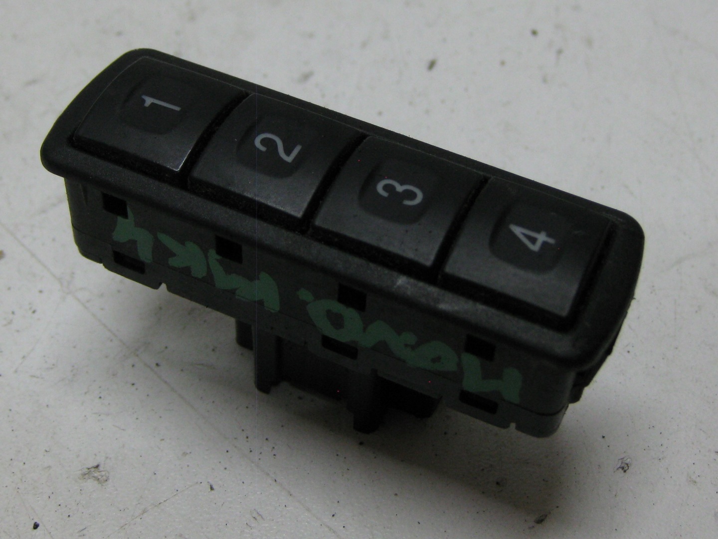 FORD MONDEO MK4 switch PAMIECI seat 7s7t14776ad