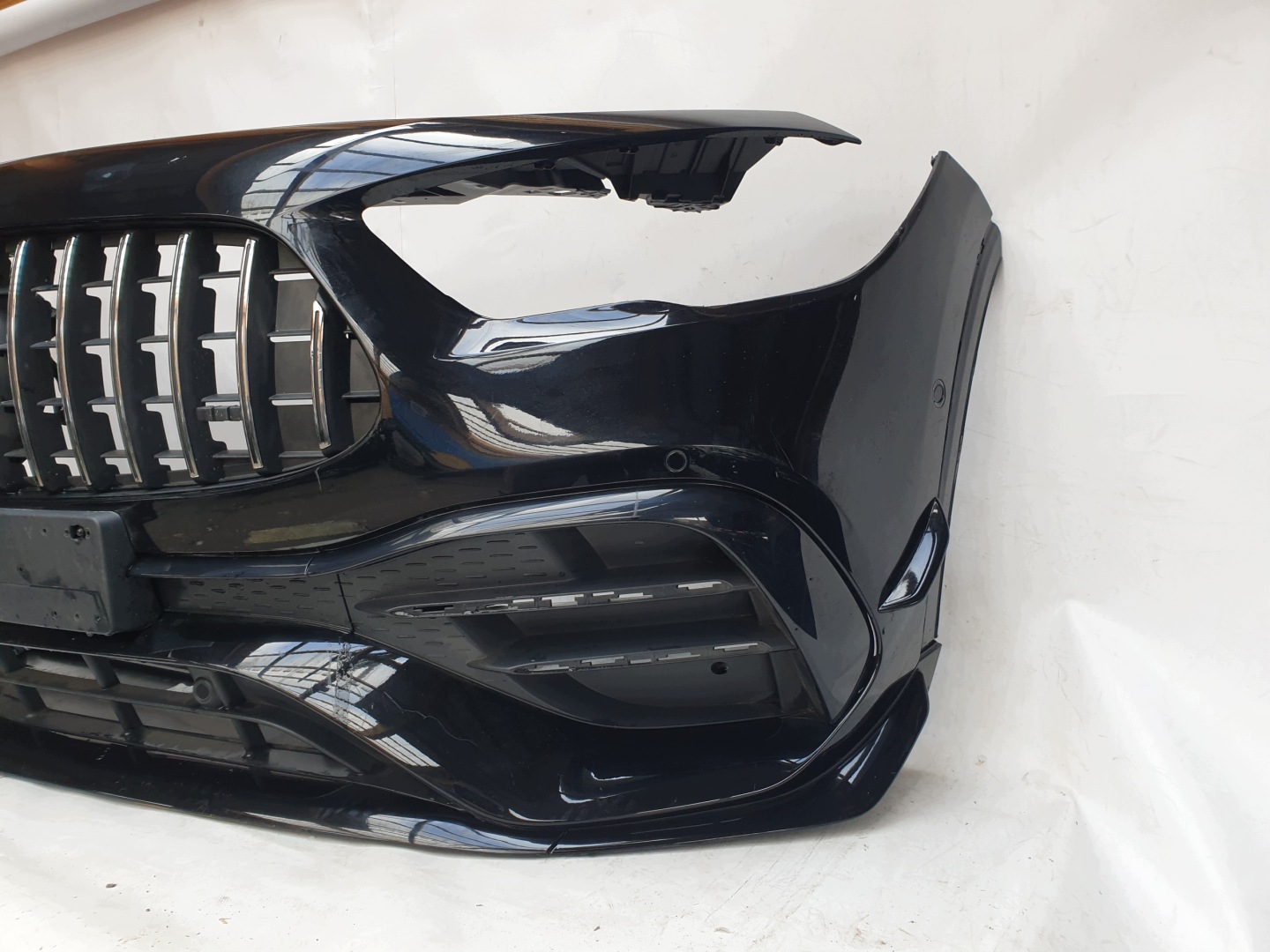 MERCEDES GLA W247 45 S AMG 20- bumper front front PDC A2478850607