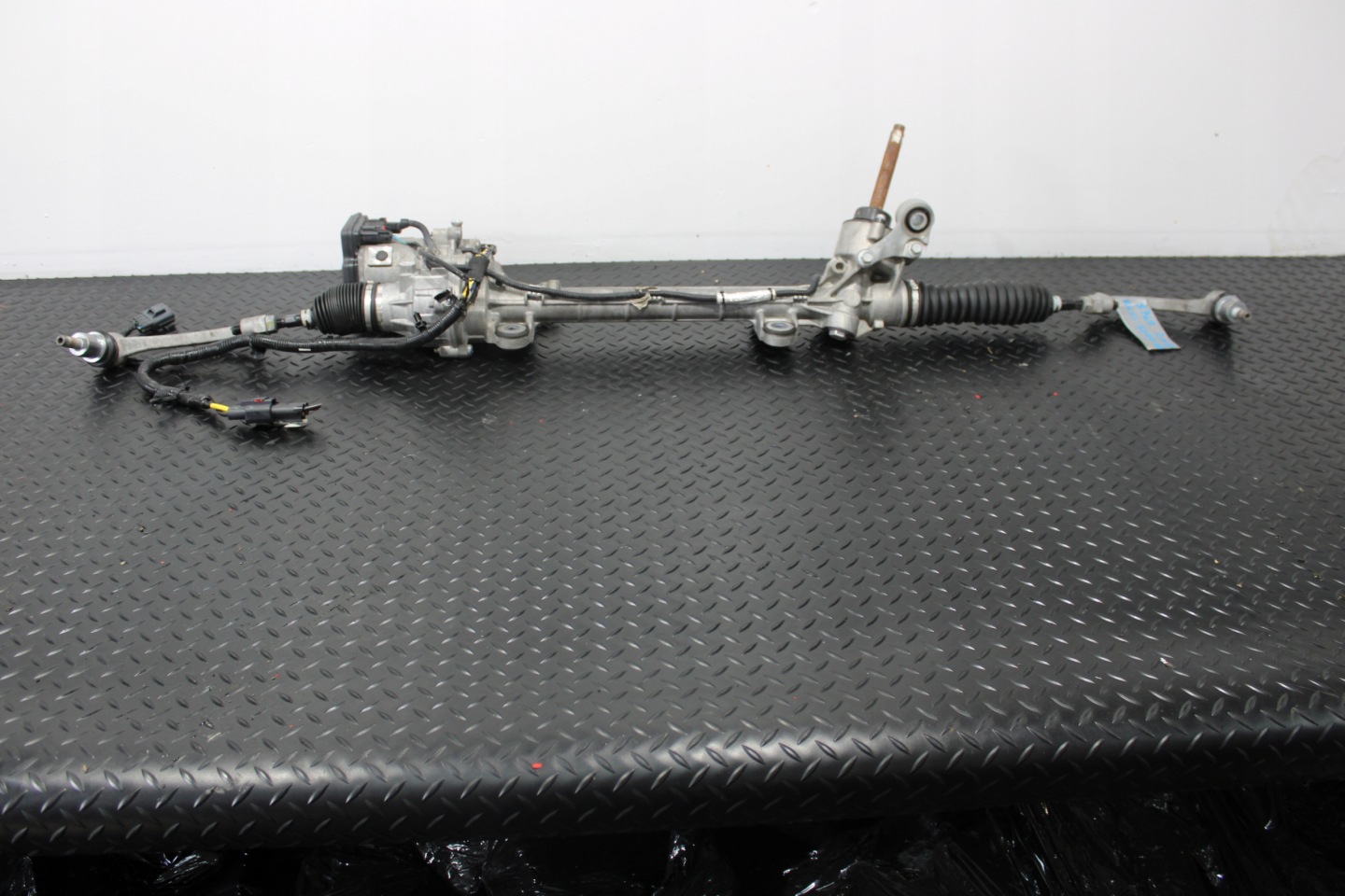 BOÎTER DIRECTION BOÎTER DIRECTION JAGUAR F-PACE X761 KK83-3200-AB